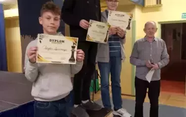 Zwycięzcy najstarszej grupy