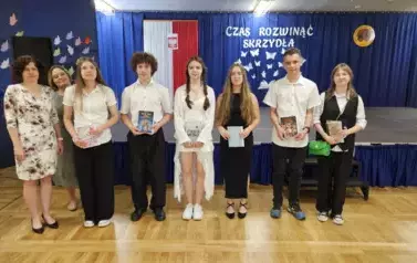 Wyr&oacute;żnieni uczniowie klasy 7c