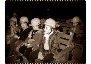 Uczniowie klasy IIb i IIIb na wycieczce szkolnej w kopalni soli w Kłodawieej