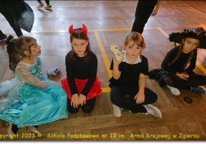 Uczniowie naszej szkoły na balu z okazji Halloween