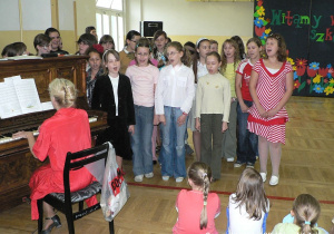 Piknik w Szkole podstawowej nr 12 im. AK w Zgierzu (rok 2007)